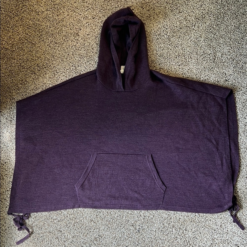 Lululemon All in a Day Poncho